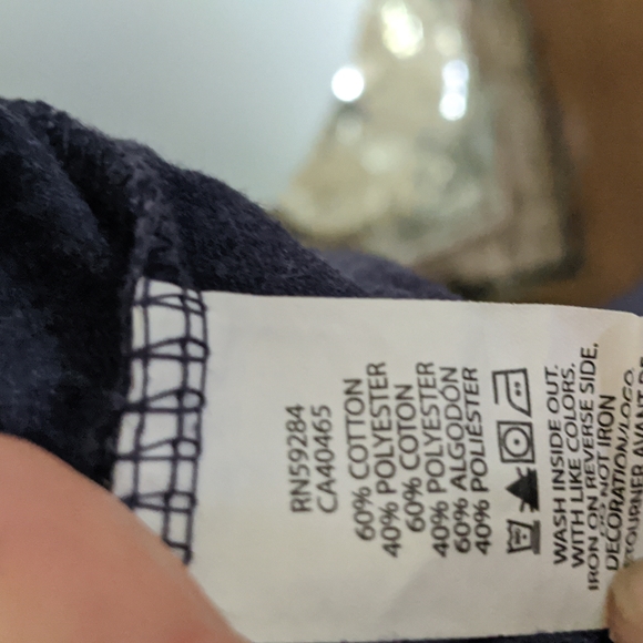 🦄10-12, Children's Place navy blue Squishies tshirt - Picture 5 of 5